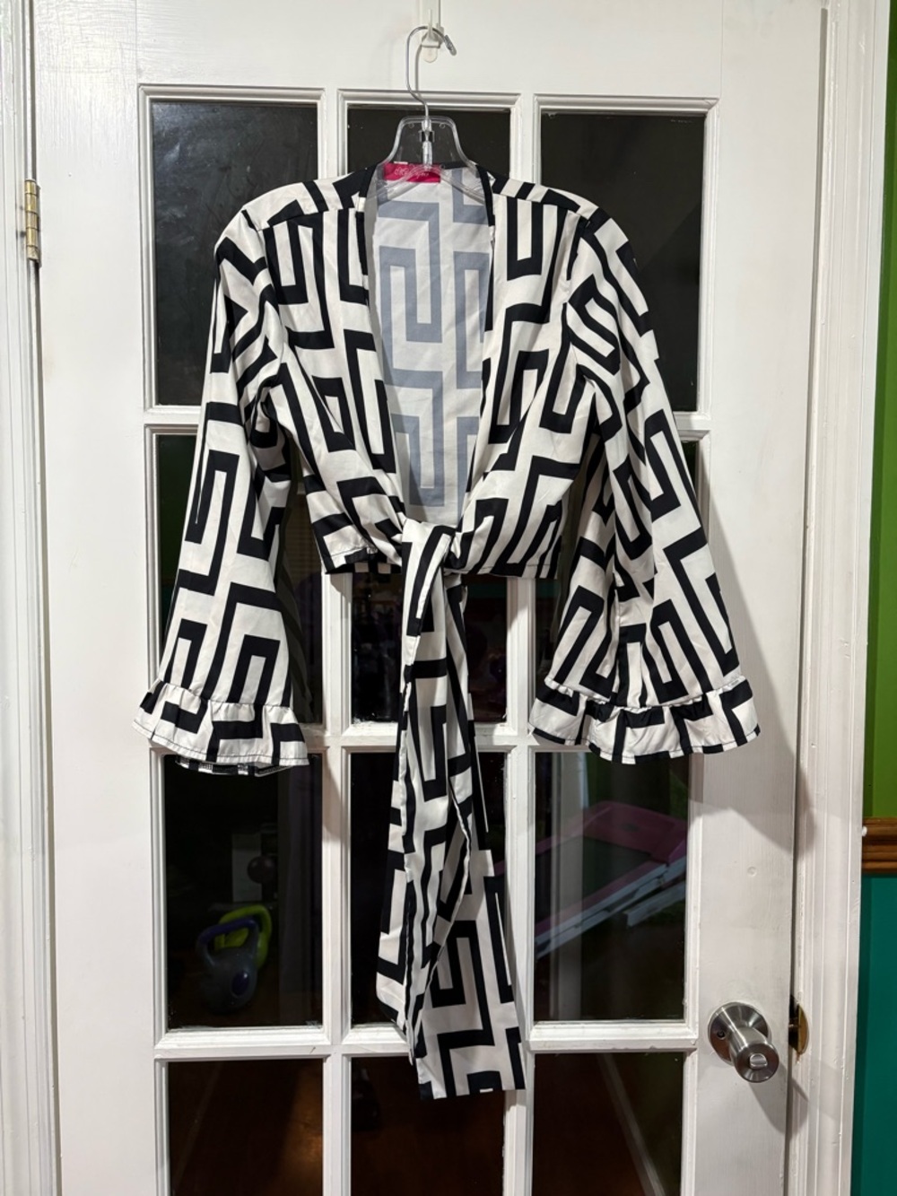 Black & White Geometric Tie-Front Coverup